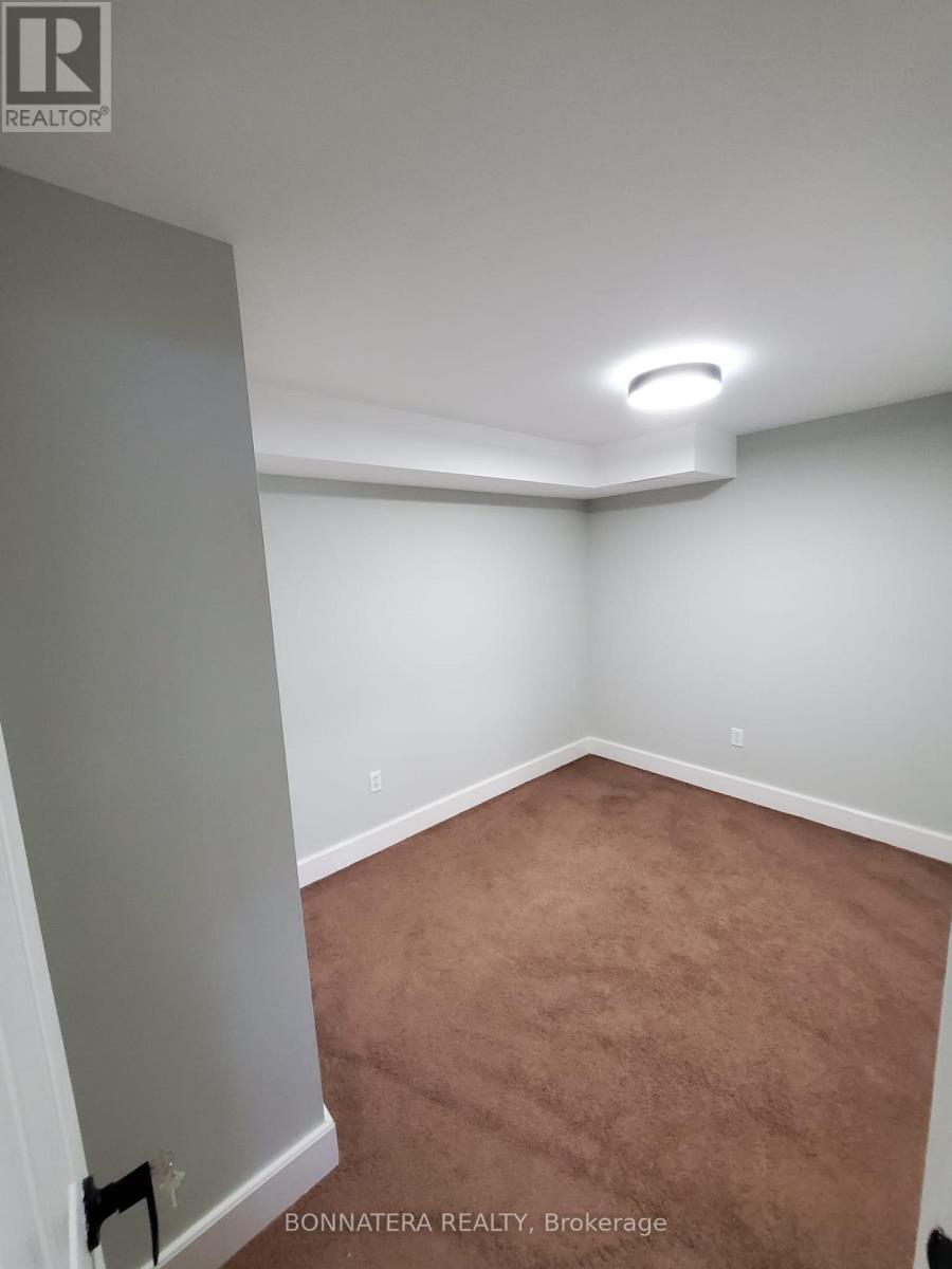 411 Hobbs Crescent, Milton, Ontario  L9T 0J2 - Photo 39 - W12909112