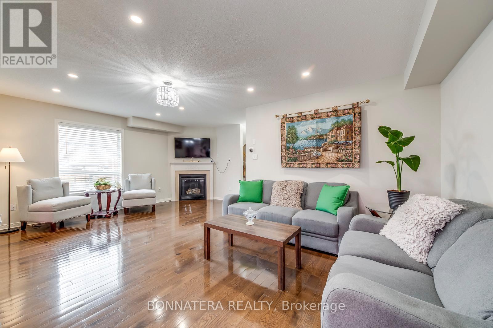 411 Hobbs Crescent, Milton, Ontario  L9T 0J2 - Photo 9 - W12909112