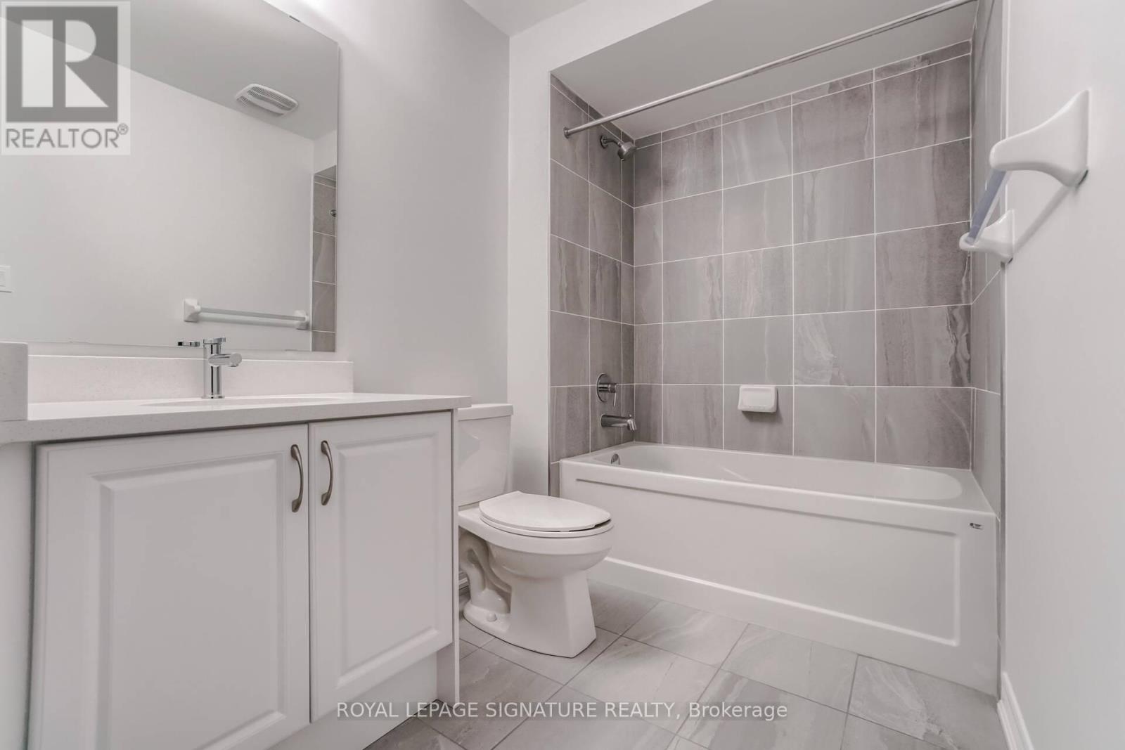 41 Overlea Drive, Brampton, Ontario  L6R 4B8 - Photo 16 - W12909116