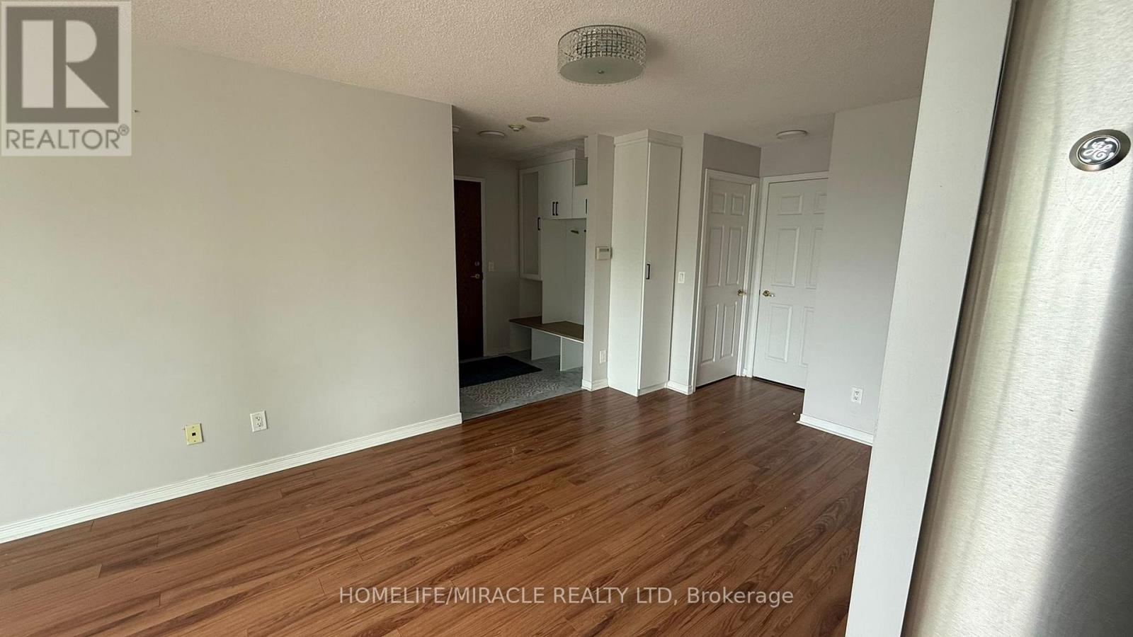 203 - 4889 Kimbermount Avenue N, Mississauga, Ontario  L5M 7R9 - Photo 12 - W12909136