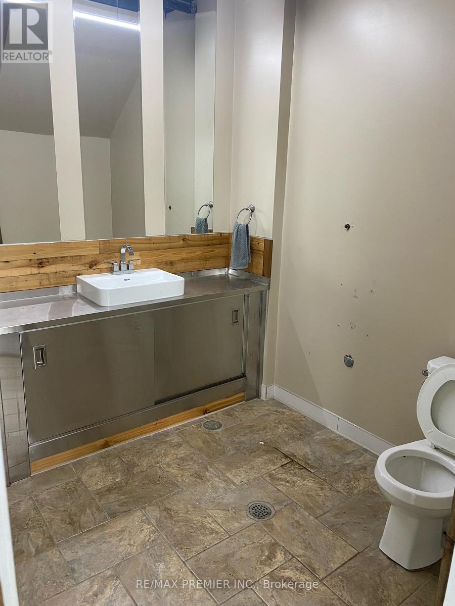 Bldg C #2 - 8841 George Bolton Parkway, Caledon, Ontario  L7E 2X8 - Photo 3 - W12909138