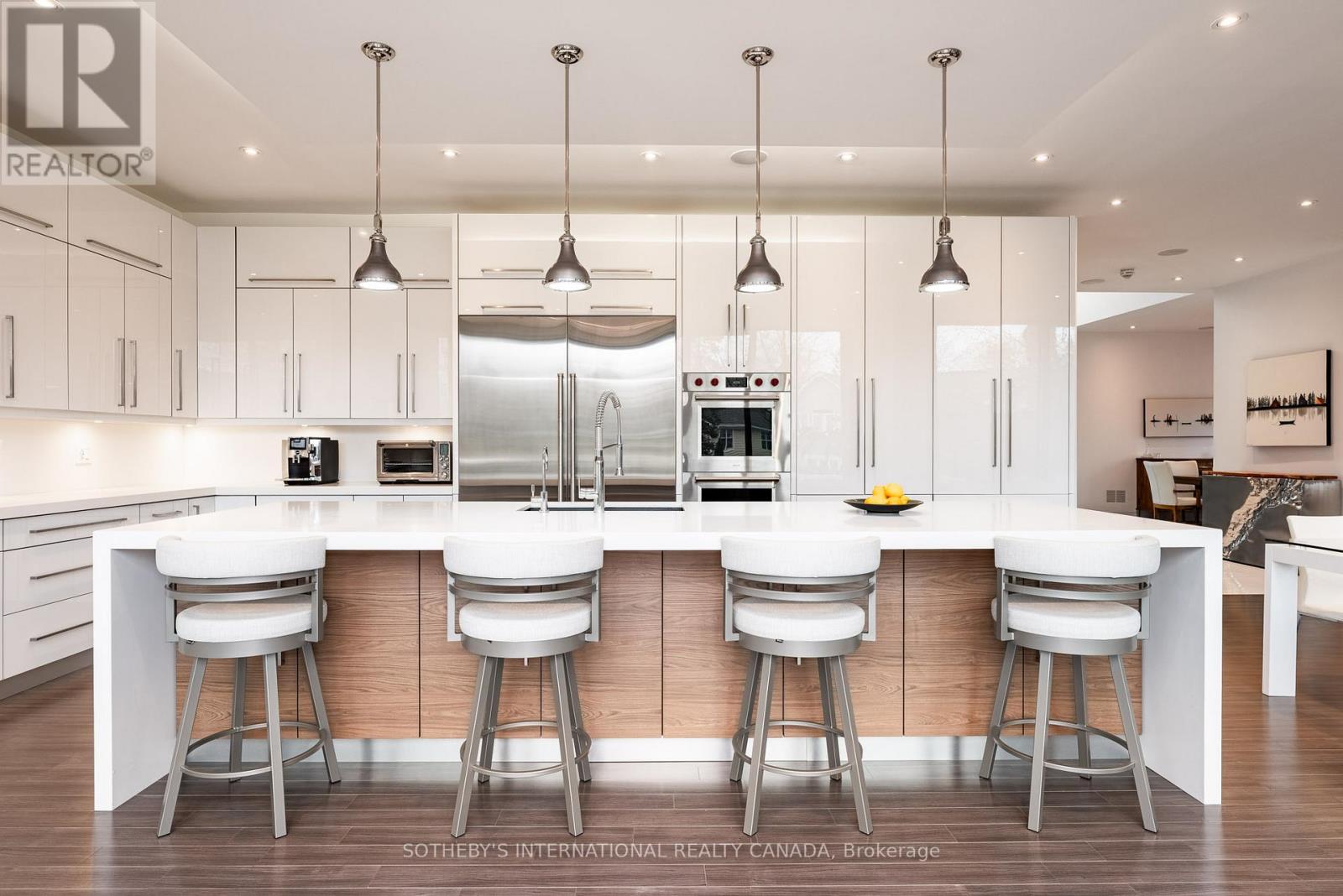 1388 Acton Crescent, Oakville, Ontario  L6J 2S5 - Photo 23 - W12909150