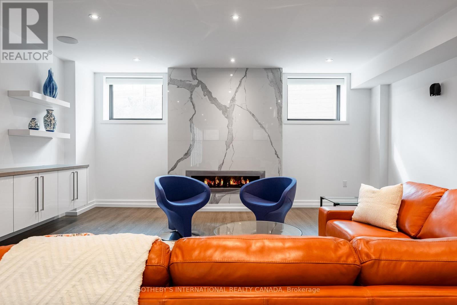 1388 Acton Crescent, Oakville, Ontario  L6J 2S5 - Photo 43 - W12909150