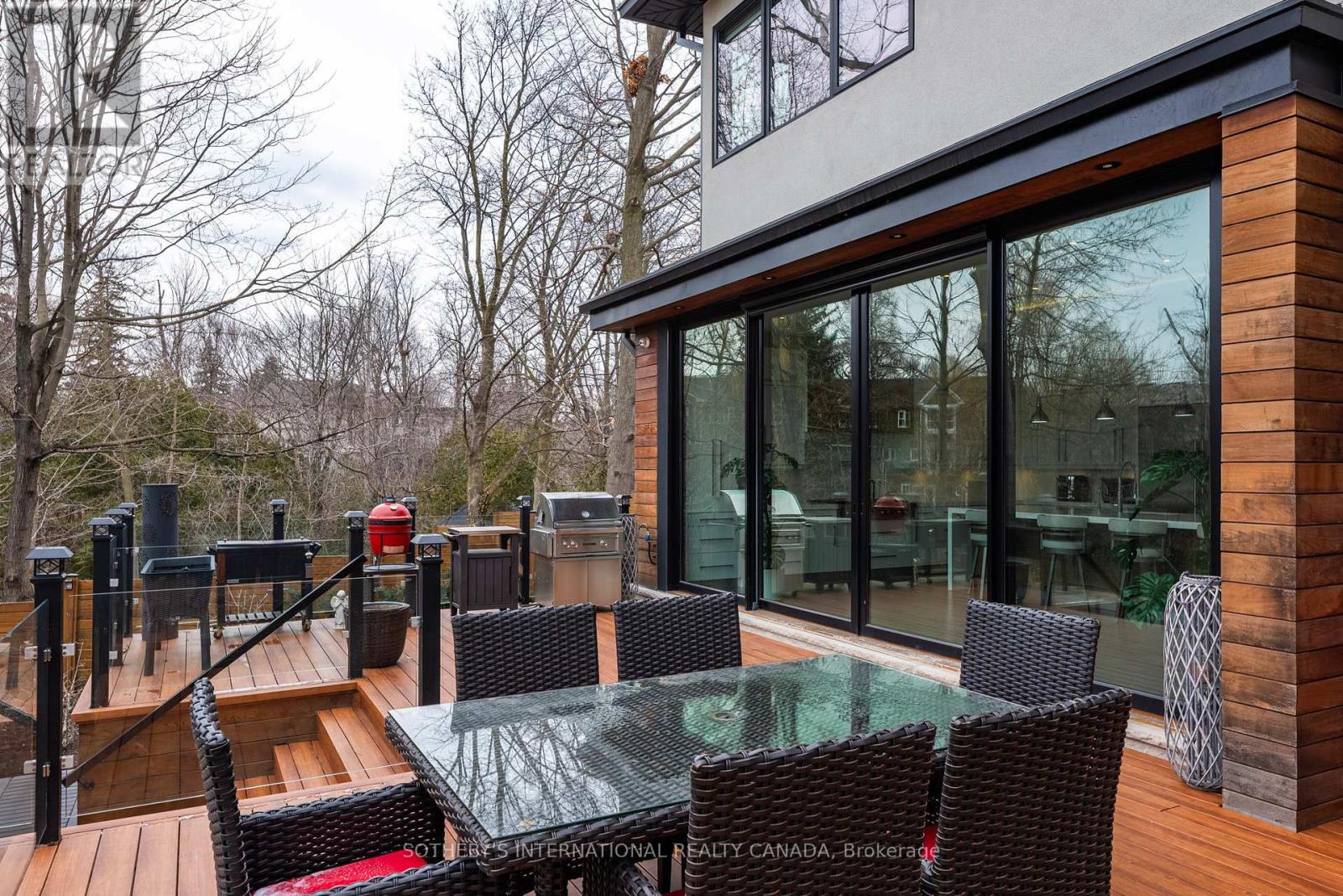 1388 Acton Crescent, Oakville, Ontario  L6J 2S5 - Photo 47 - W12909150