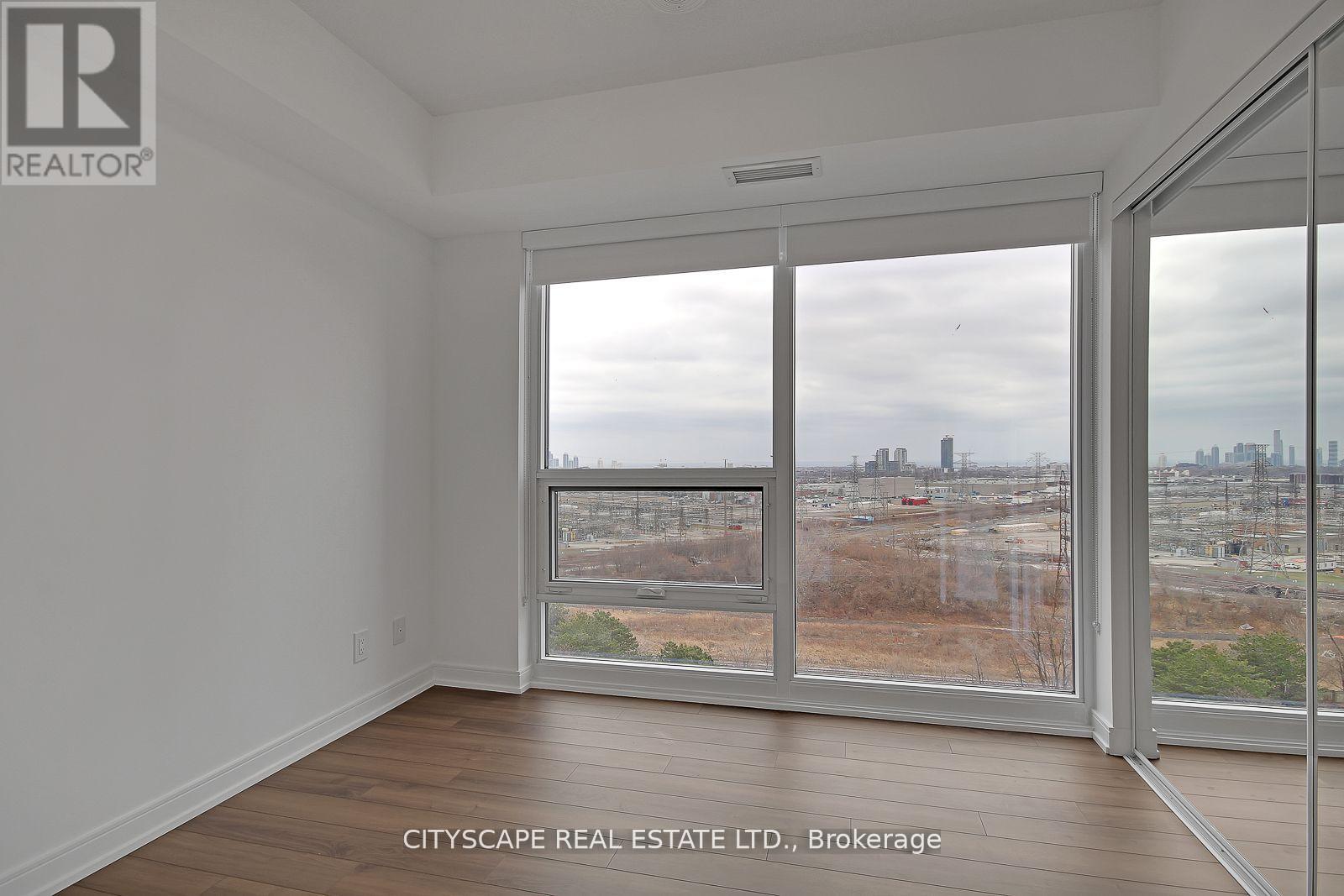 1110 - 30 Samuel Wood Way, Toronto (Islington-City Centre West), Ontario  M9B 0C9 - Photo 6 - W12909220