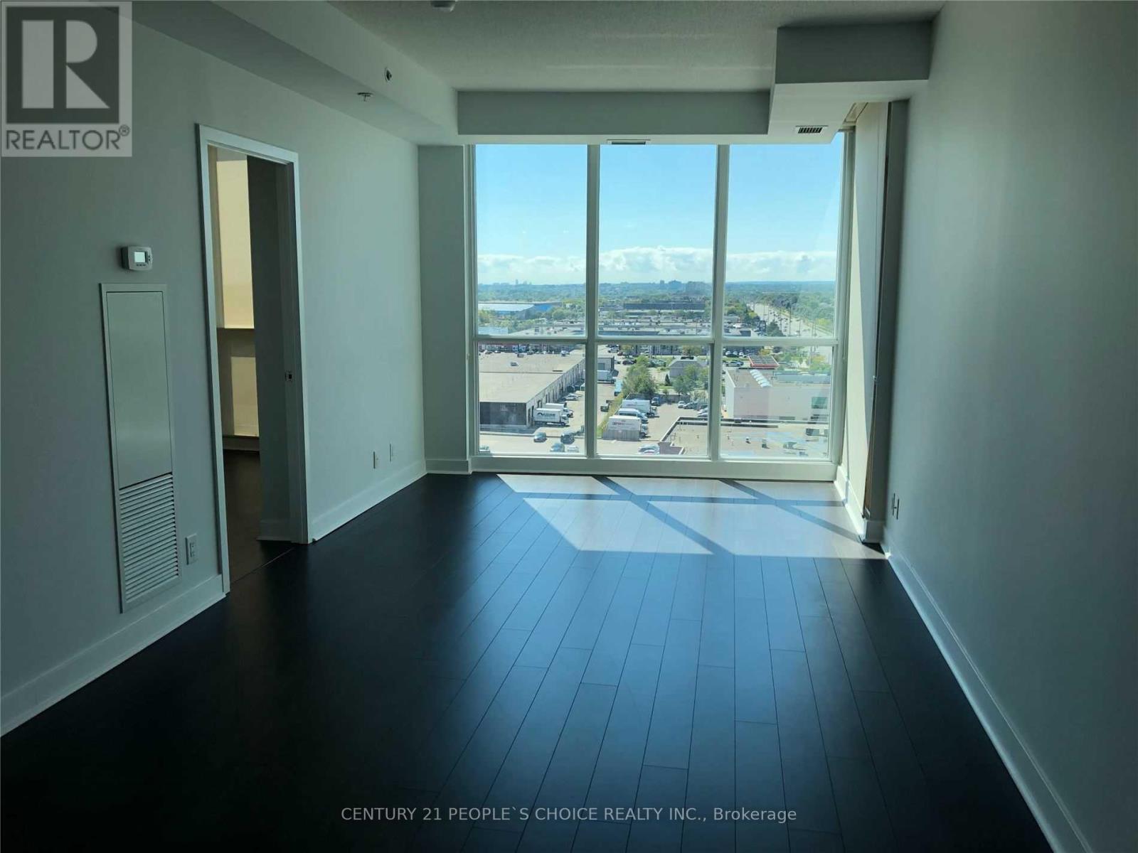 1006 - 3985 Grand Park Drive, Mississauga (City Centre), Ontario  L5B 0H8 - Photo 5 - W12909232