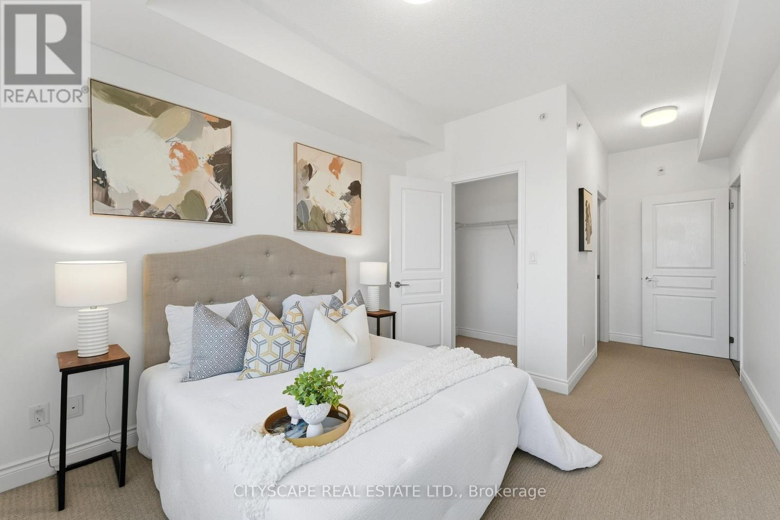 429 - 3170 Erin Mills Parkway, Mississauga, Ontario  L5L 0B6 - Photo 12 - W12909268