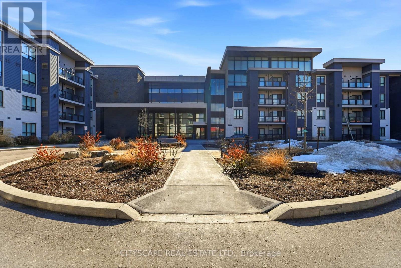 429 - 3170 Erin Mills Parkway, Mississauga, Ontario  L5L 0B6 - Photo 24 - W12909268