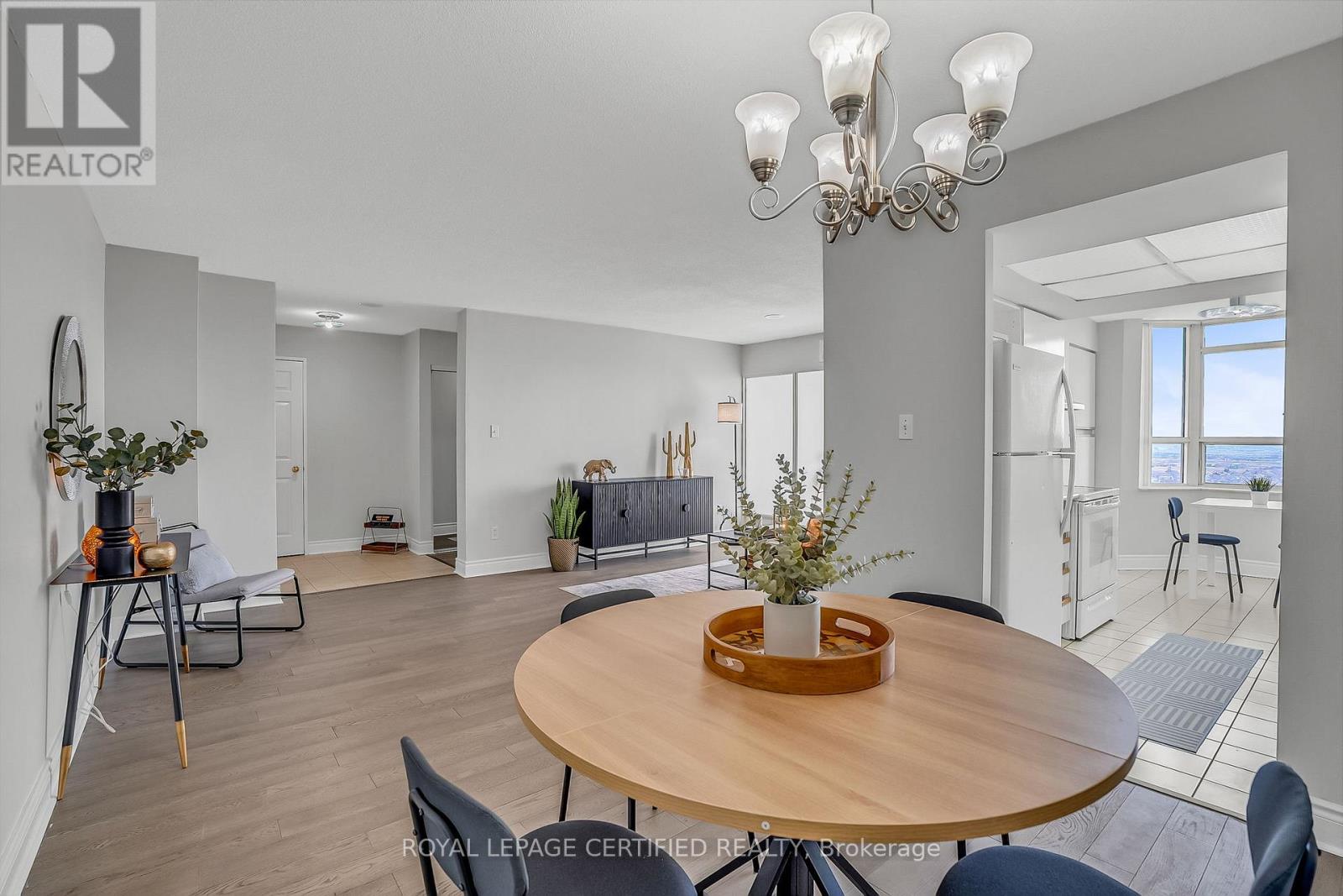 2101 - 30 Malta Avenue, Brampton, Ontario  L6Y 4S5 - Photo 8 - W12909292