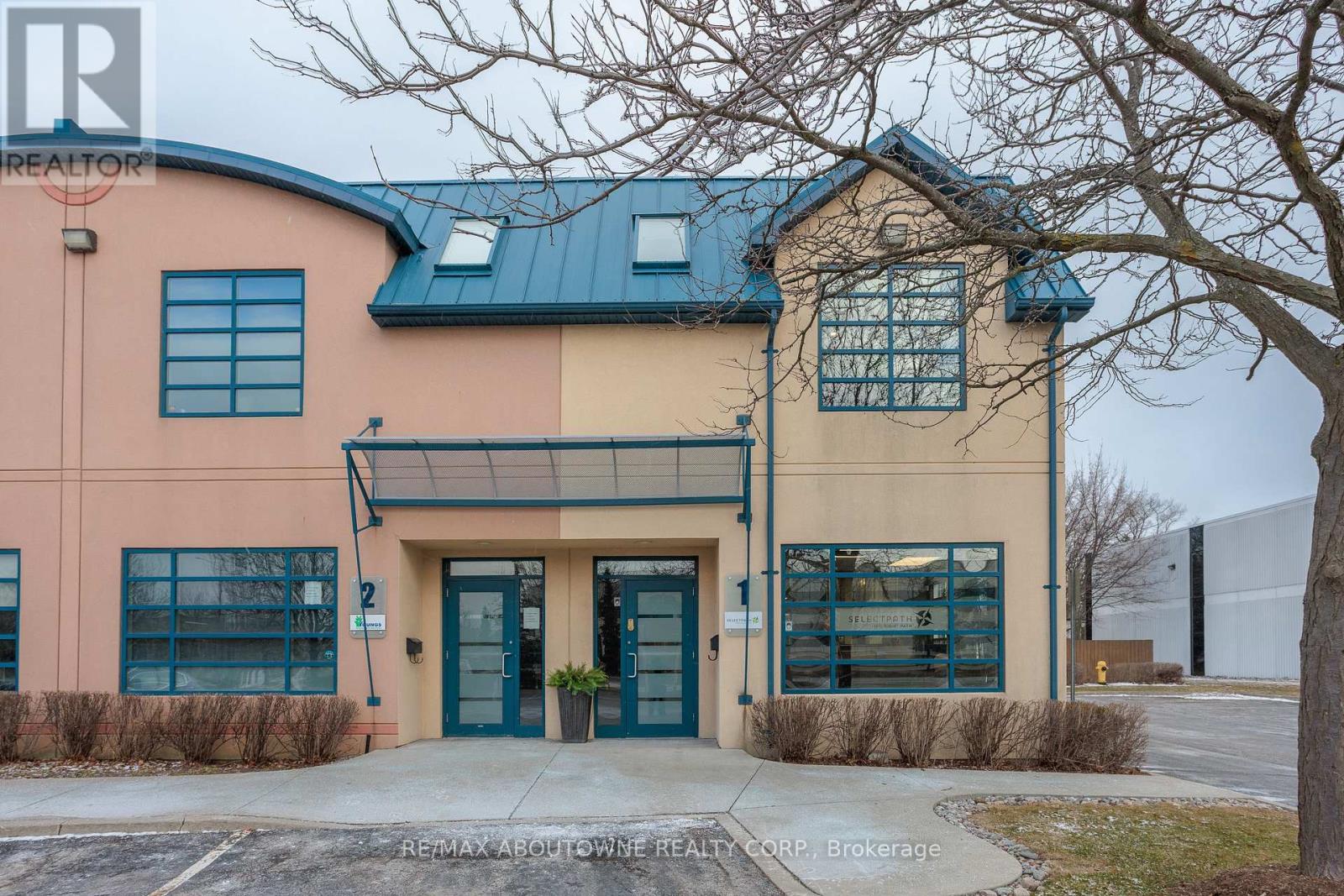 1 - 1464 Cornwall Road, Oakville (Mo Morrison), Ontario  L6J 7W5 - Photo 2 - W12909298