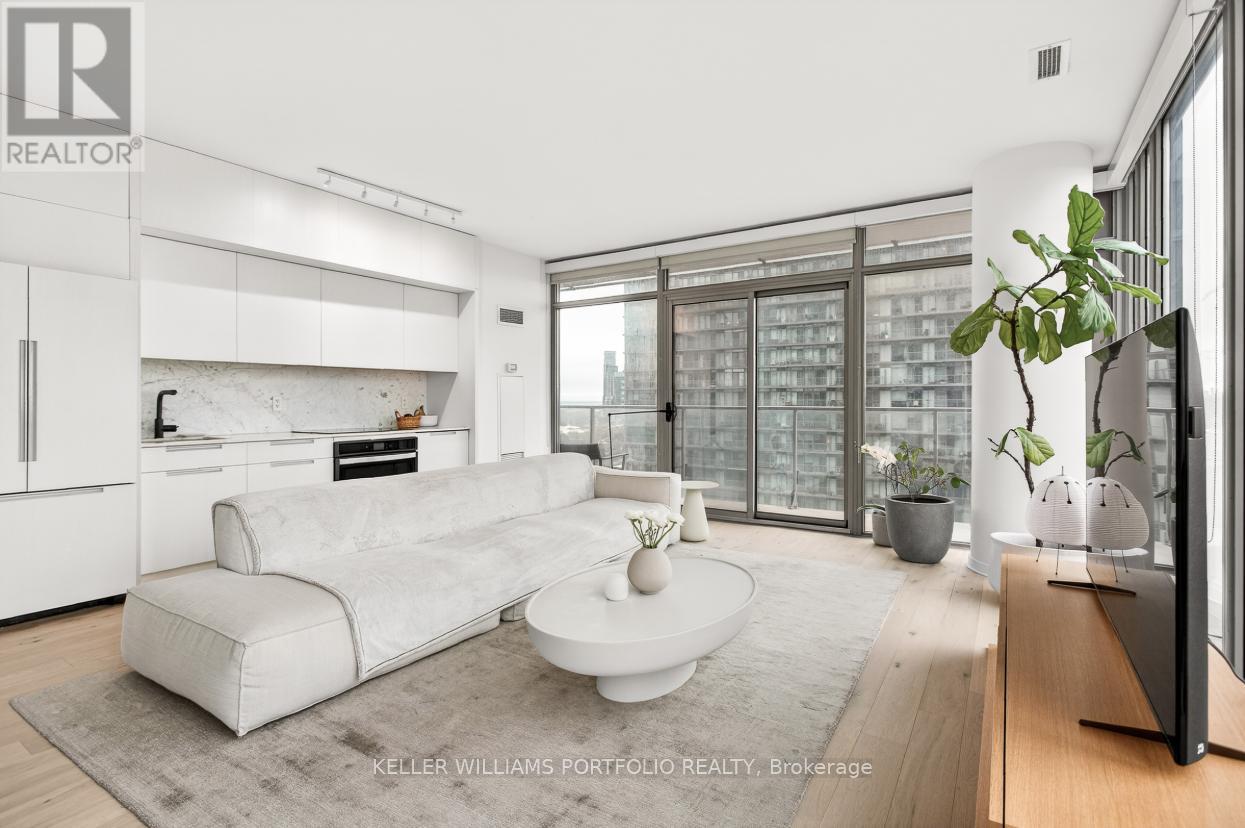 1713 - 103 The Queensway Avenue, Toronto, Ontario  M6S 5B3 - Photo 13 - W12909386