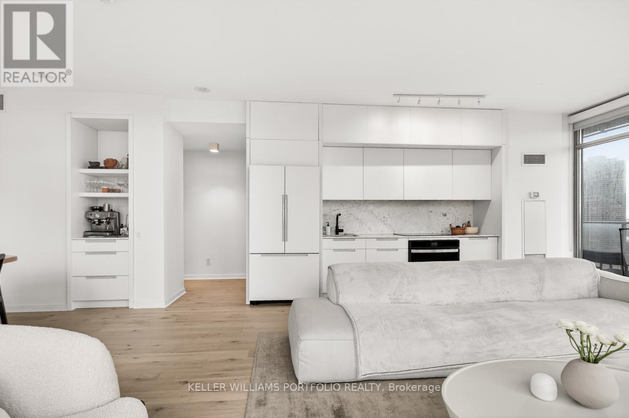 1713 - 103 The Queensway Avenue, Toronto, Ontario  M6S 5B3 - Photo 14 - W12909386