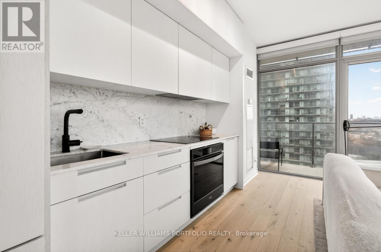 1713 - 103 The Queensway Avenue, Toronto, Ontario  M6S 5B3 - Photo 16 - W12909386