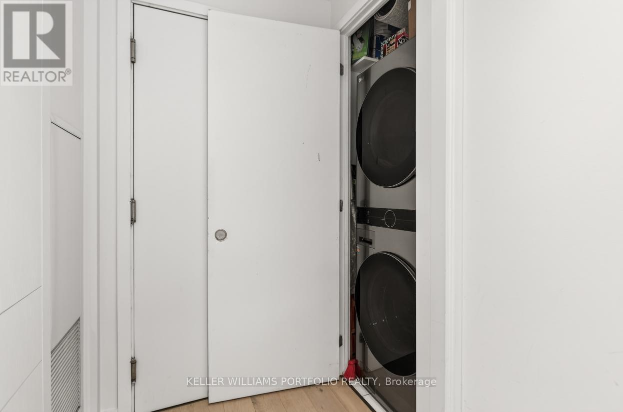 1713 - 103 The Queensway Avenue, Toronto, Ontario  M6S 5B3 - Photo 4 - W12909386