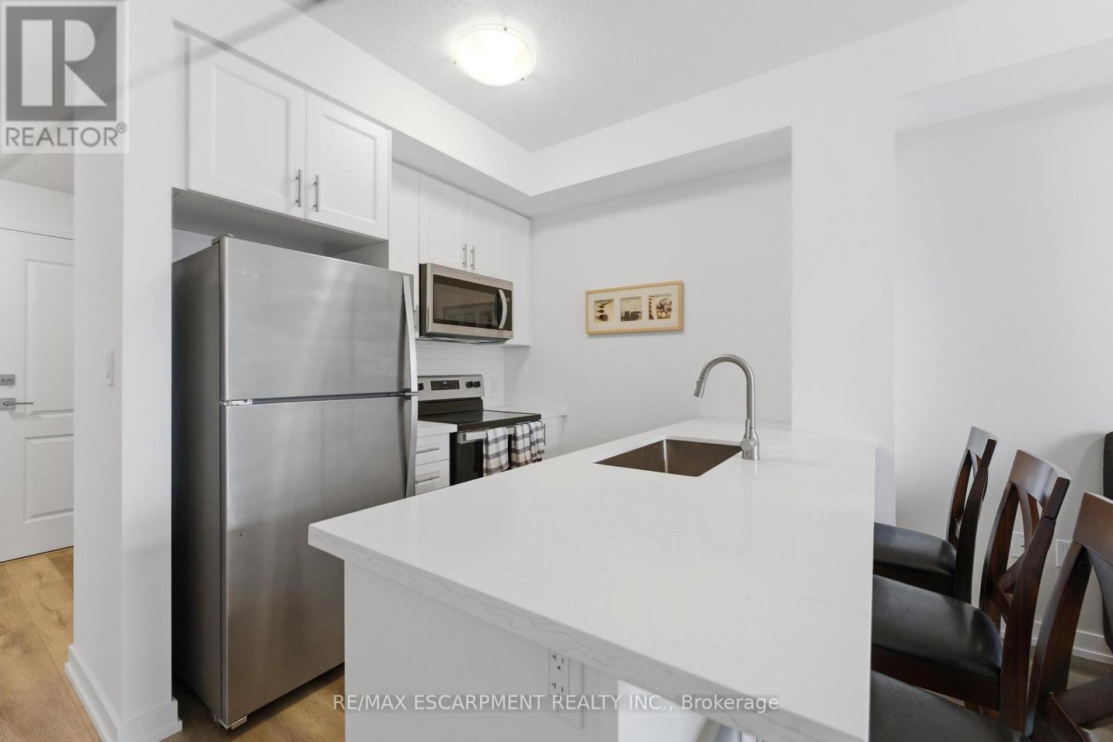 1112 - 460 Dundas Street E, Hamilton, Ontario  L8B 2A5 - Photo 32 - X12906148