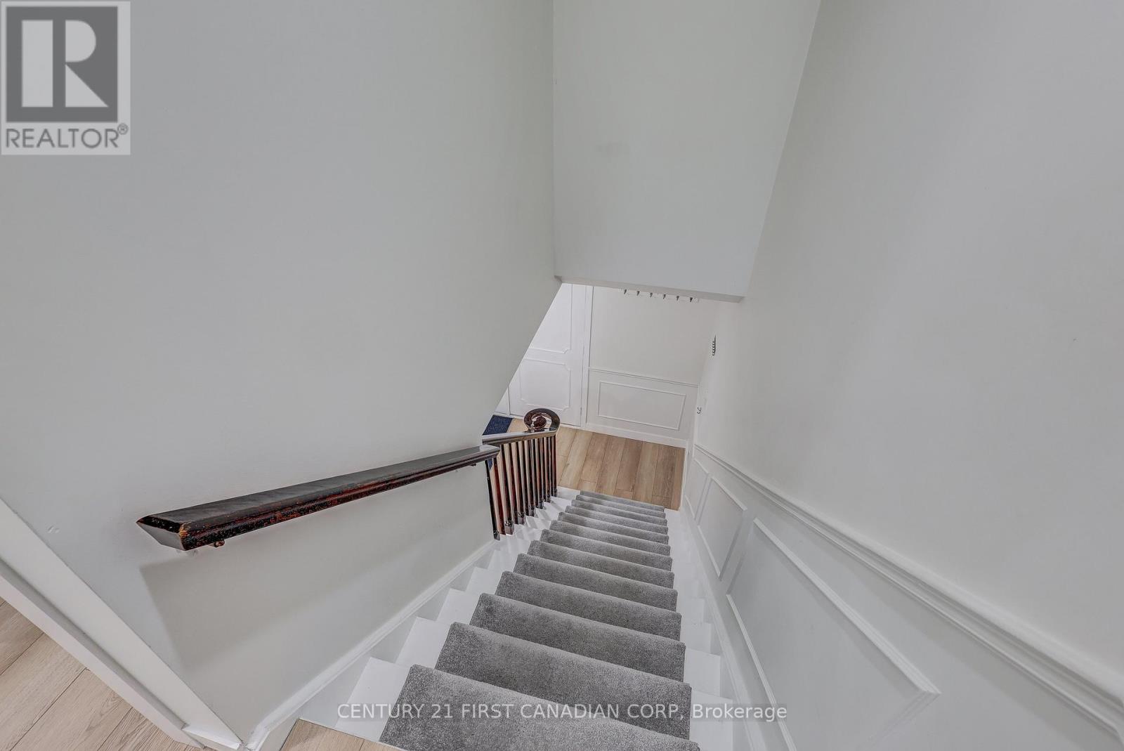 123 Hillsmount Crescent, London South, Ontario  N6K 1V6 - Photo 19 - X12907856