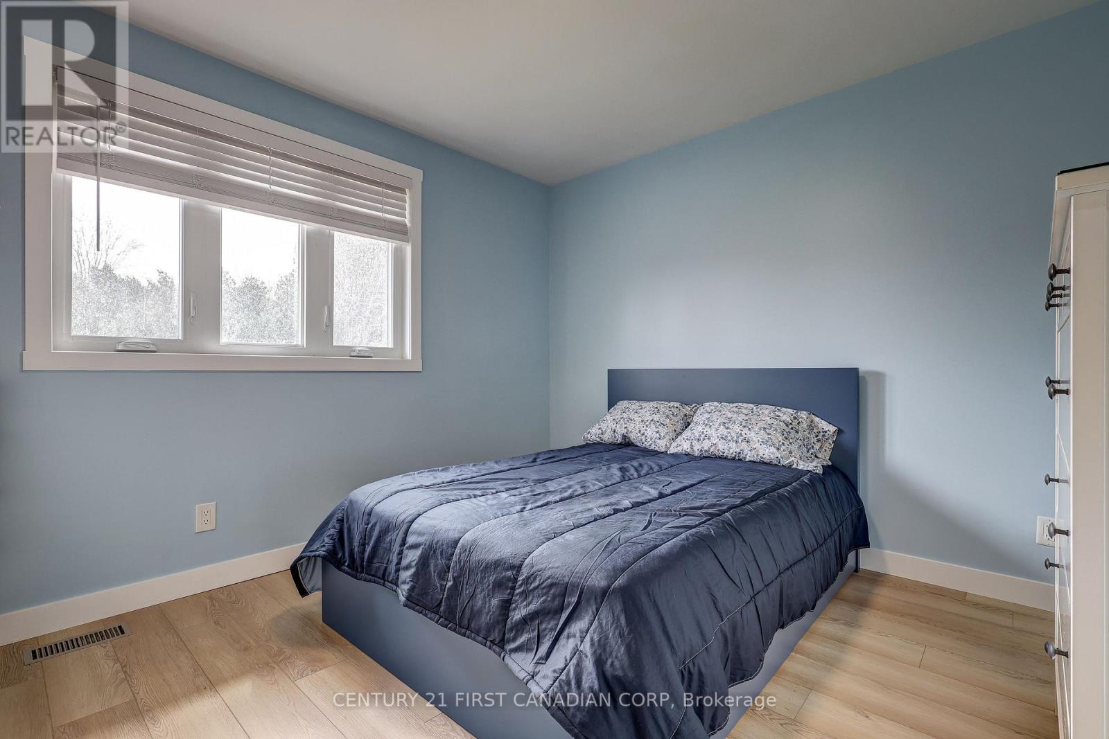 123 Hillsmount Crescent, London South, Ontario  N6K 1V6 - Photo 30 - X12907856