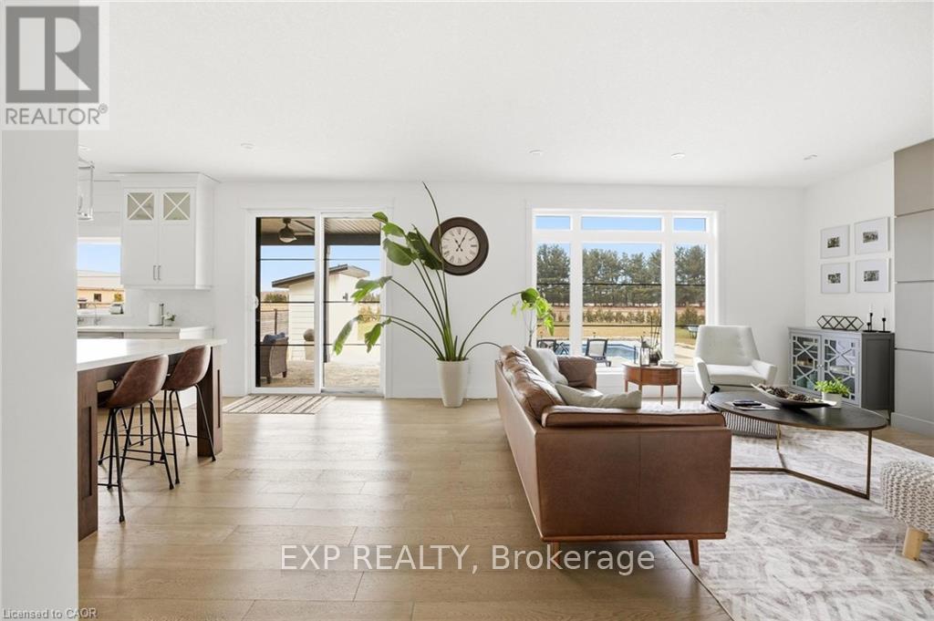 8476 Imperial Road, Malahide, Ontario  N5H 2R2 - Photo 10 - X12909062