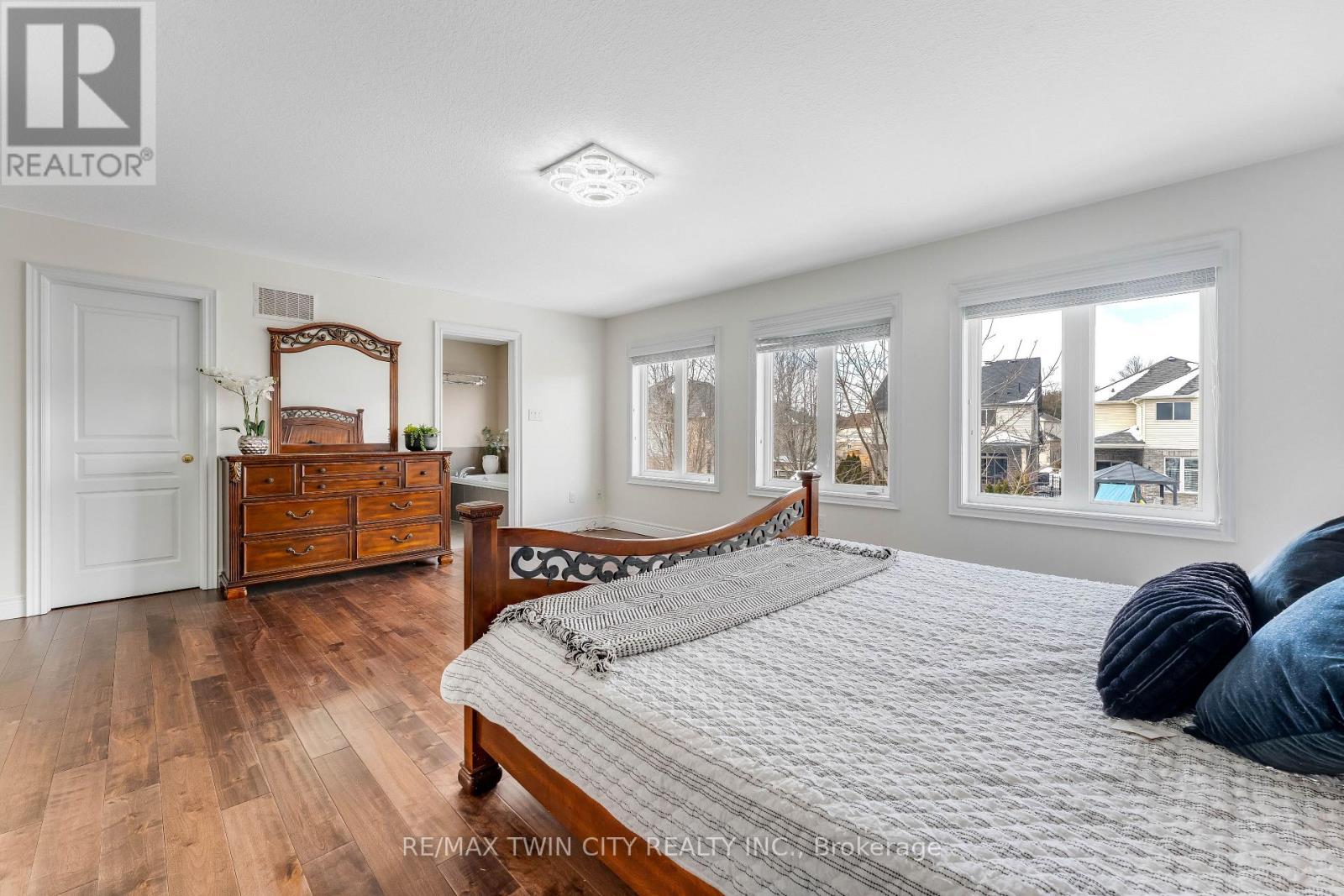 145 Redtail Street, Kitchener, Ontario  N2K 4J5 - Photo 21 - X12909160