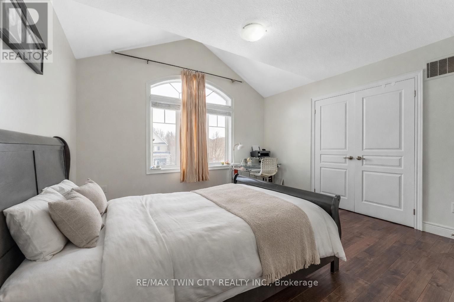 145 Redtail Street, Kitchener, Ontario  N2K 4J5 - Photo 33 - X12909160