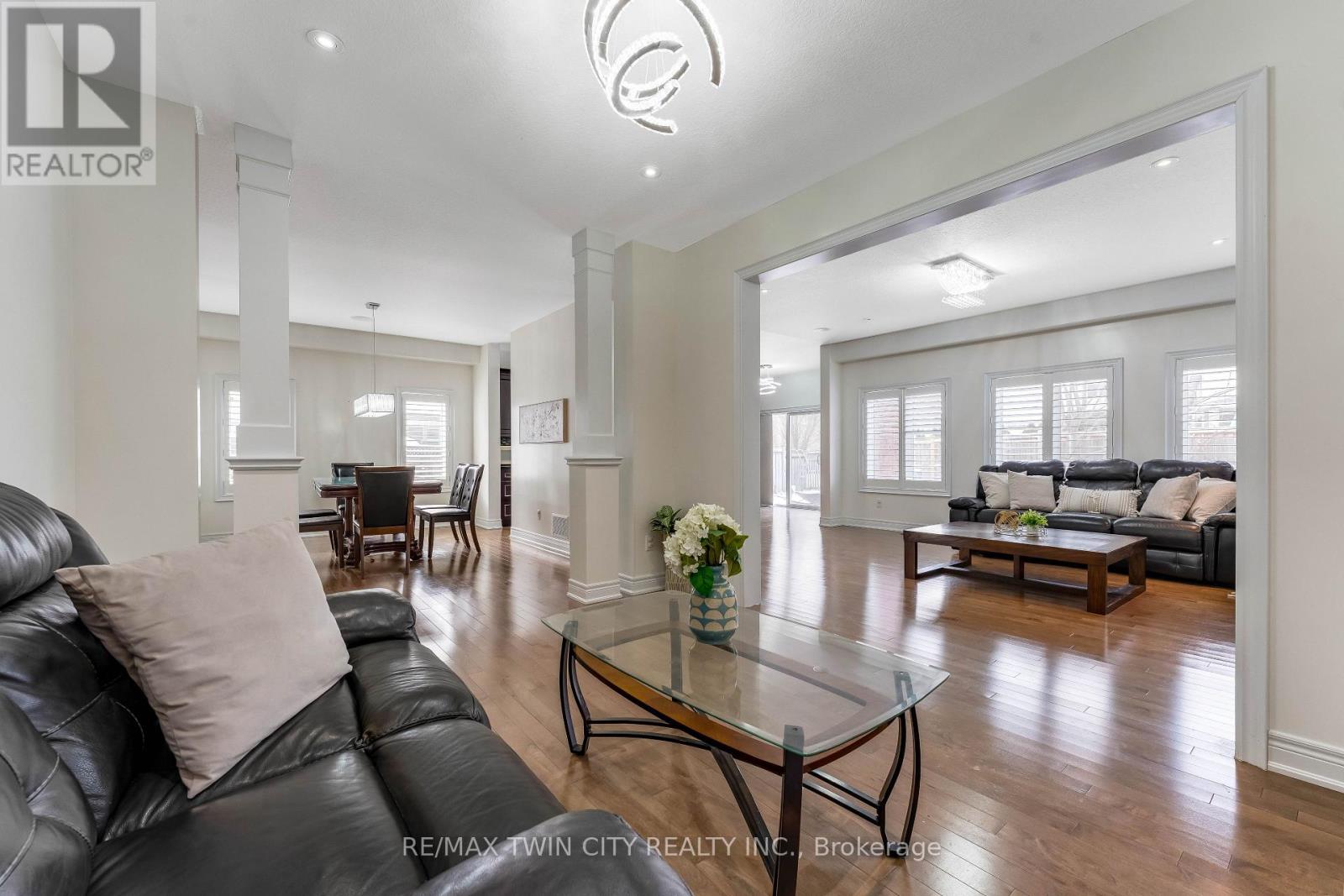 145 Redtail Street, Kitchener, Ontario  N2K 4J5 - Photo 8 - X12909160