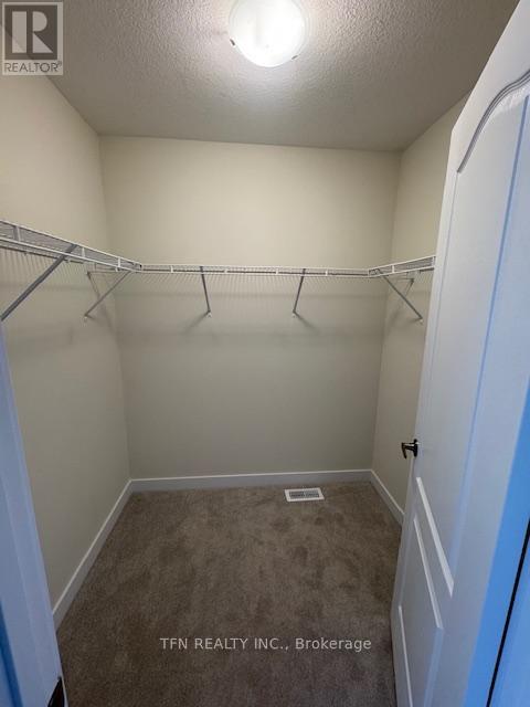 406 Eastbridge Avenue, Welland (Dain City), Ontario  L3B 0M7 - Photo 17 - X12909168