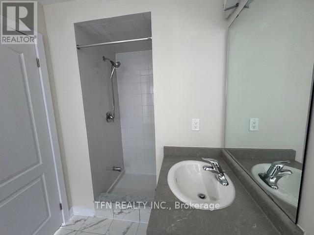 406 Eastbridge Avenue, Welland (Dain City), Ontario  L3B 0M7 - Photo 20 - X12909168