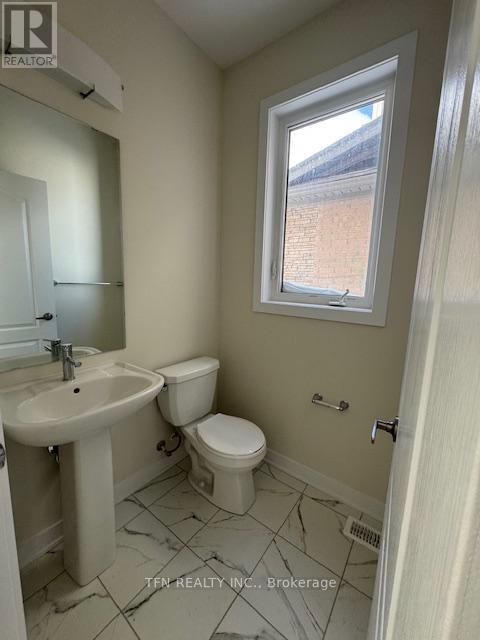 406 Eastbridge Avenue, Welland (Dain City), Ontario  L3B 0M7 - Photo 24 - X12909168