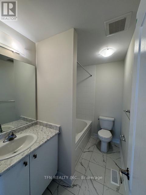 406 Eastbridge Avenue, Welland (Dain City), Ontario  L3B 0M7 - Photo 3 - X12909168