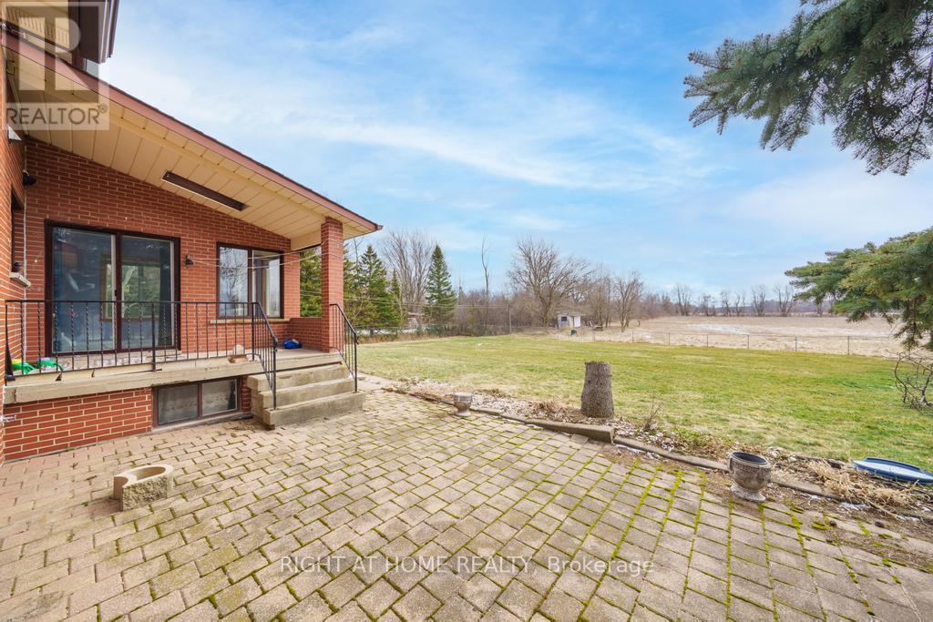 1055 Golf Club Road, Hamilton (Hannon), Ontario  L0R 1P0 - Photo 38 - X12909170