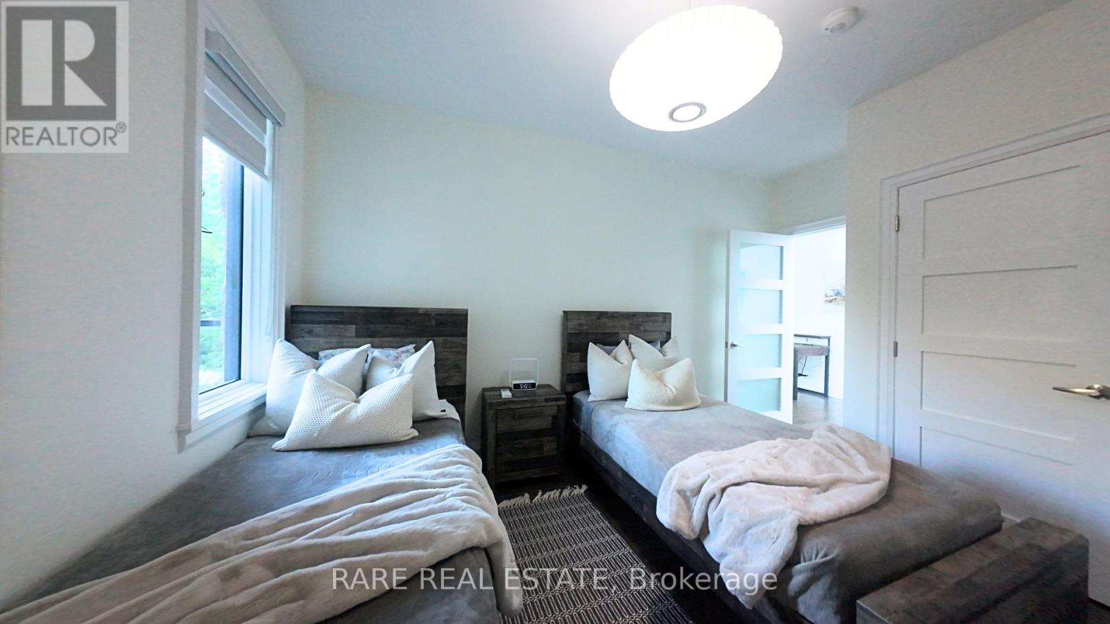 125 Craigmore Crescent, Blue Mountains, Ontario  L9Y 0N6 - Photo 21 - X12909200