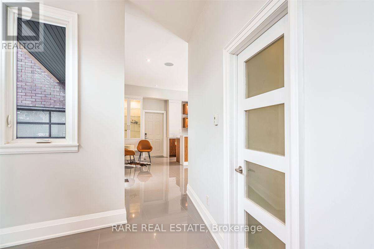 125 Craigmore Crescent, Blue Mountains, Ontario  L9Y 0N6 - Photo 9 - X12909200