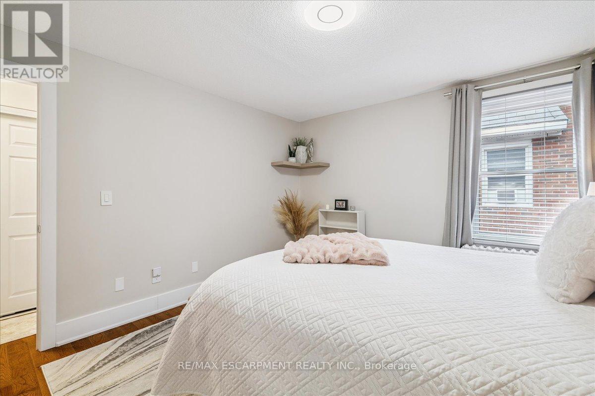 6 - 21 Mountwood Avenue, Hamilton, Ontario  L8N 2G8 - Photo 25 - X12909260