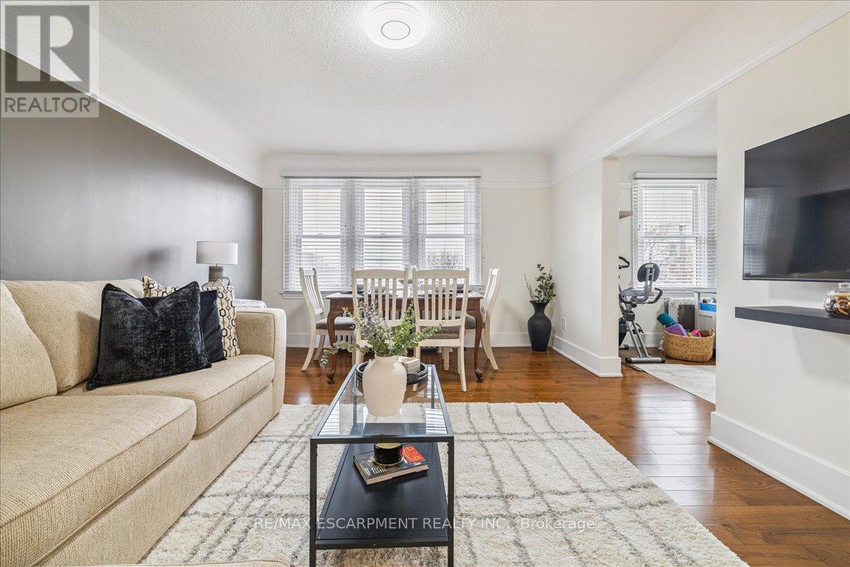 6 - 21 Mountwood Avenue, Hamilton, Ontario  L8N 2G8 - Photo 8 - X12909260