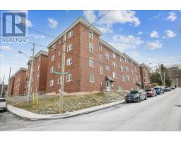 6 - 21 MOUNTWOOD AVENUE, Hamilton, Ontario