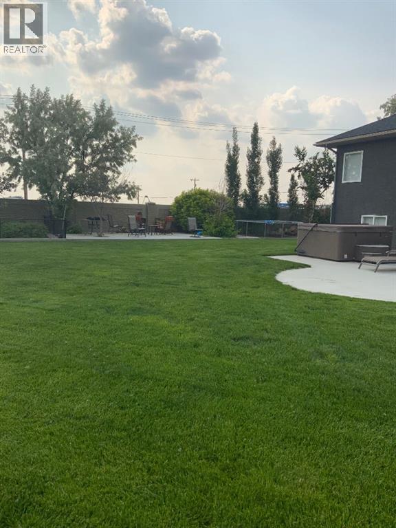 3095 Cottonwood Way Sw, Medicine Hat, Alberta  T1B 4J6 - Photo 44 - A2293787