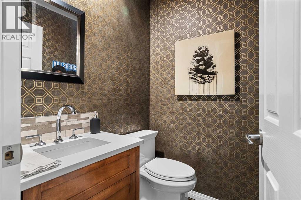 12 Antelope Lane, Banff, Alberta  T1L 1G1 - Photo 11 - A2274758