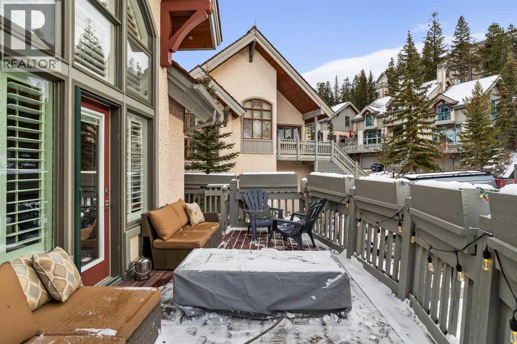 12 Antelope Lane, Banff, Alberta  T1L 1G1 - Photo 3 - A2274758