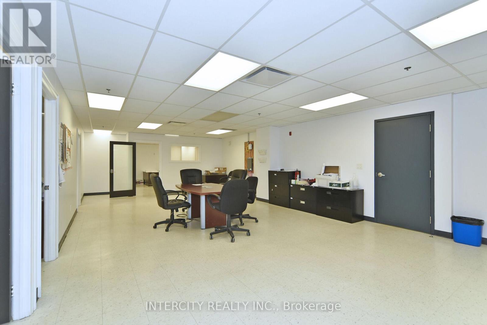 Bsmt - 6 Ronrose Drive, Vaughan, Ontario  L4K 4R3 - Photo 13 - N12390078