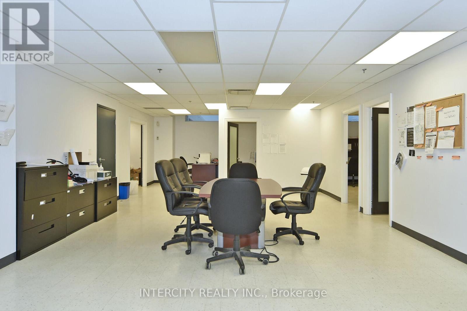 Bsmt - 6 Ronrose Drive, Vaughan, Ontario  L4K 4R3 - Photo 18 - N12390078