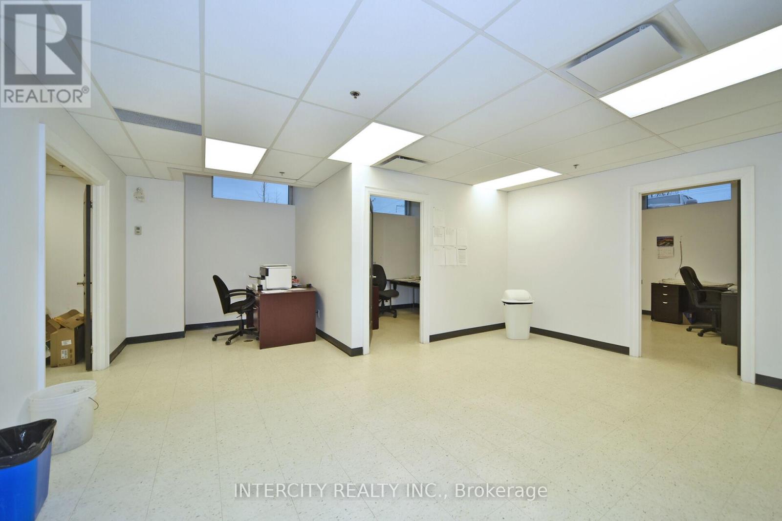 Bsmt - 6 Ronrose Drive, Vaughan, Ontario  L4K 4R3 - Photo 19 - N12390078