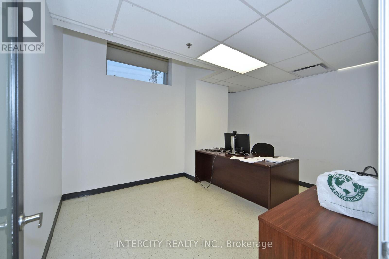 Bsmt - 6 Ronrose Drive, Vaughan, Ontario  L4K 4R3 - Photo 24 - N12390078