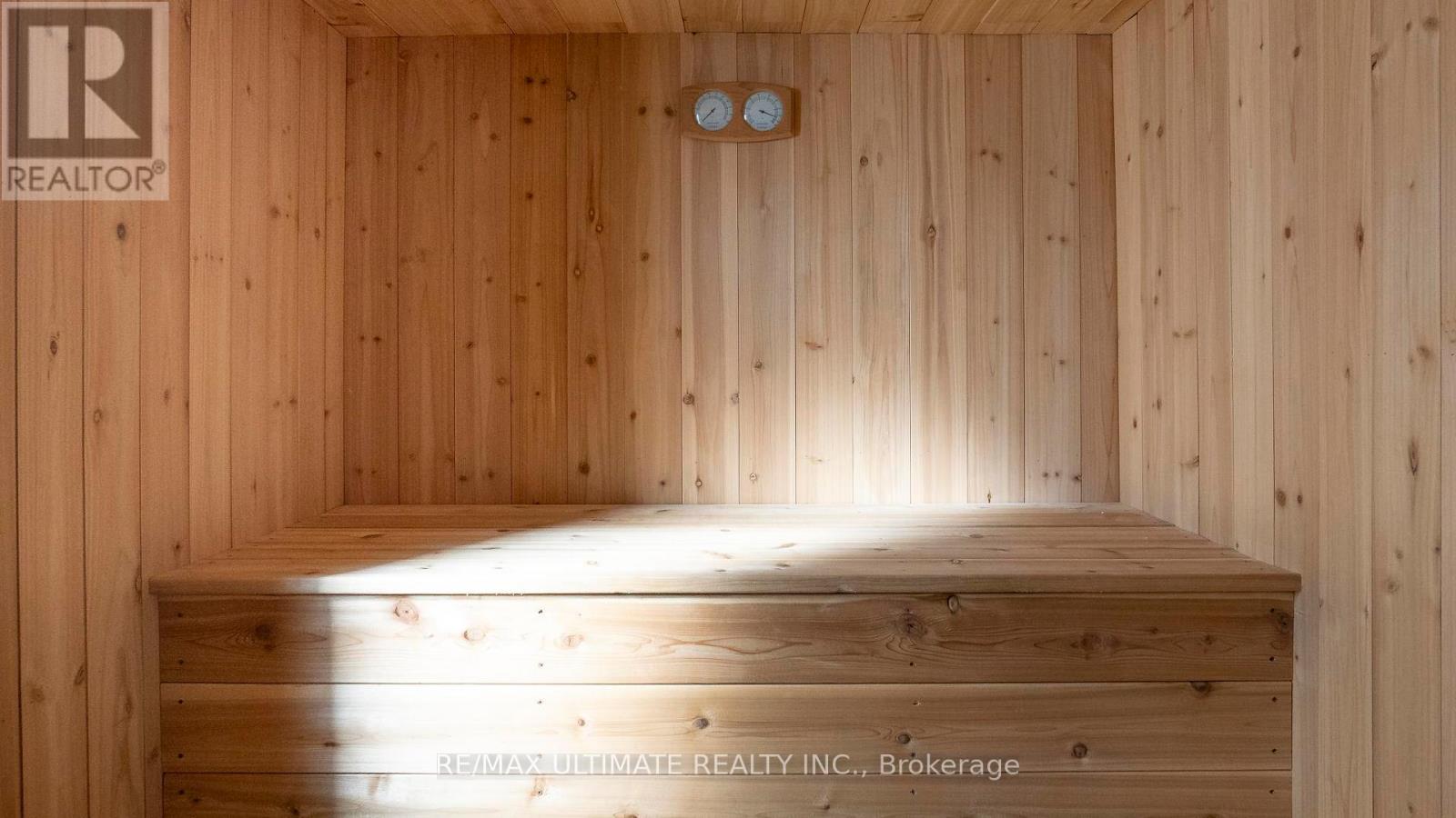 120 Edinborough Court, Toronto, Ontario  M6N 2E8 - Photo 26 - W12829060