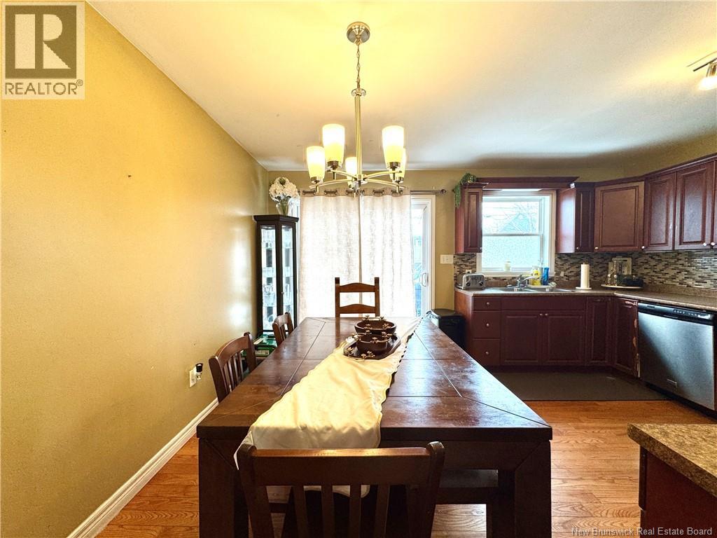 30 Burns Street, Fredericton, New Brunswick  E3G 4C8 - Photo 11 - NB135563