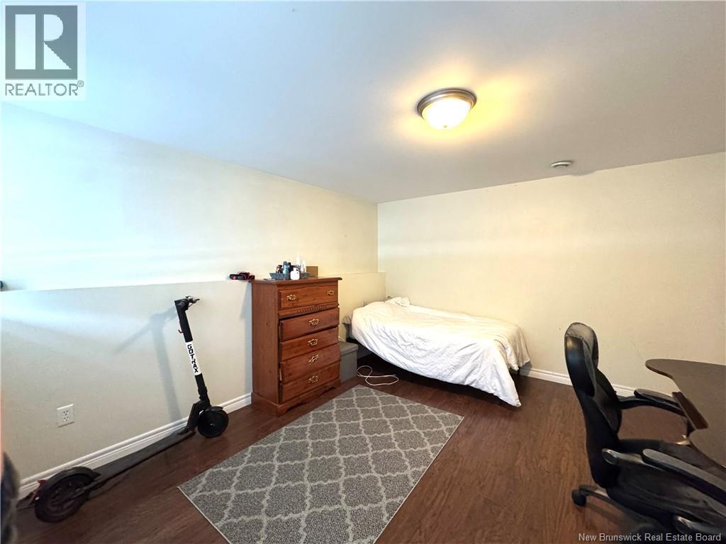 30 Burns Street, Fredericton, New Brunswick  E3G 4C8 - Photo 27 - NB135563
