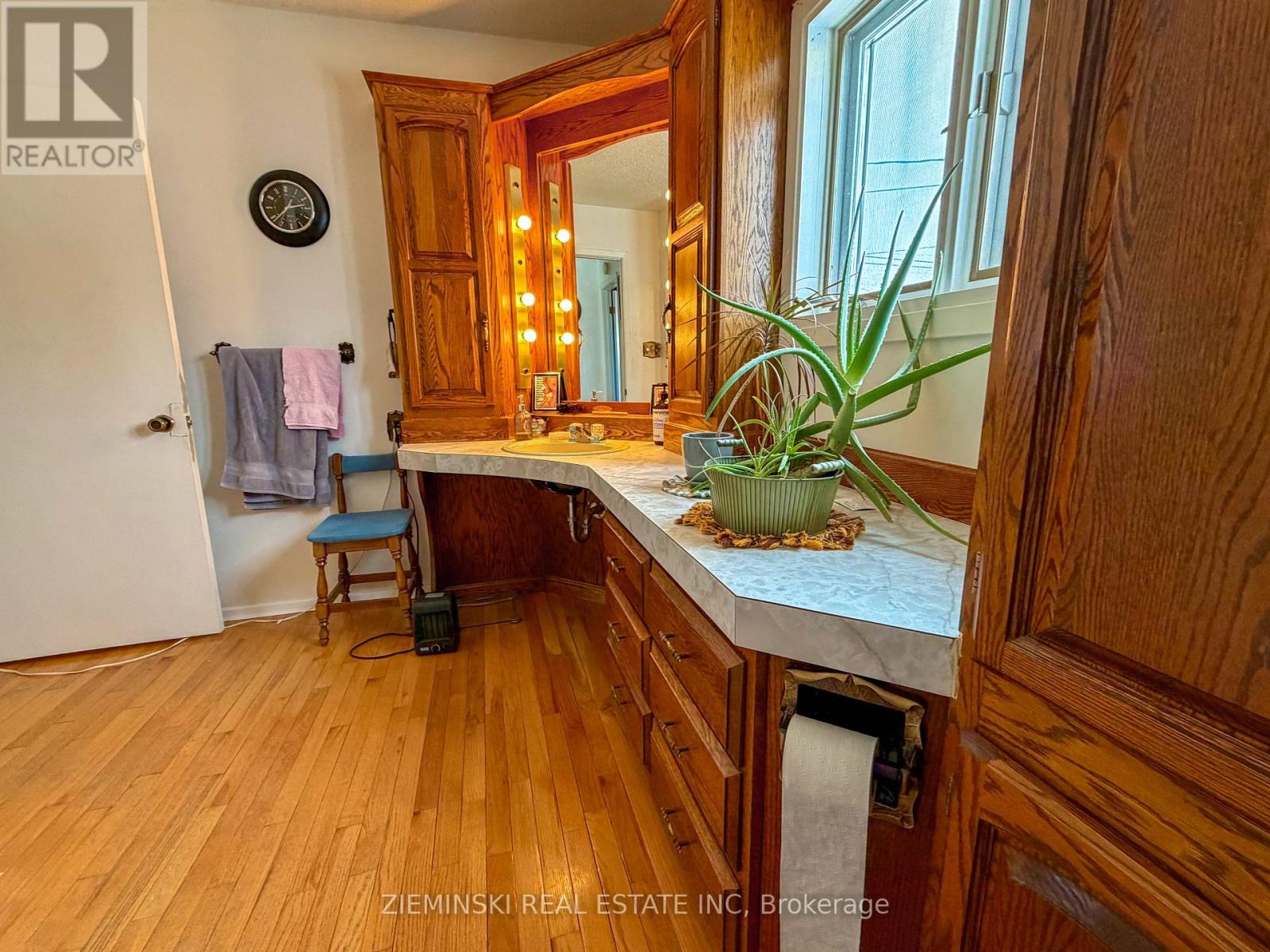 172 Elaine Avenue, Smooth Rock Falls, Ontario  P0L 2B0 - Photo 10 - T12909424