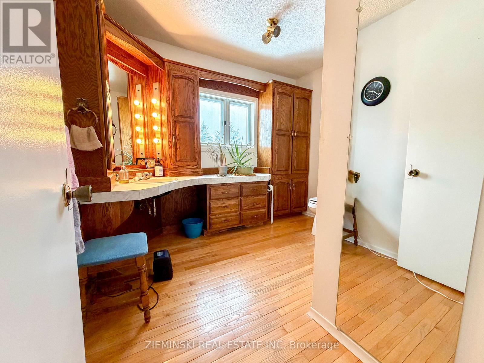 172 Elaine Avenue, Smooth Rock Falls, Ontario  P0L 2B0 - Photo 9 - T12909424