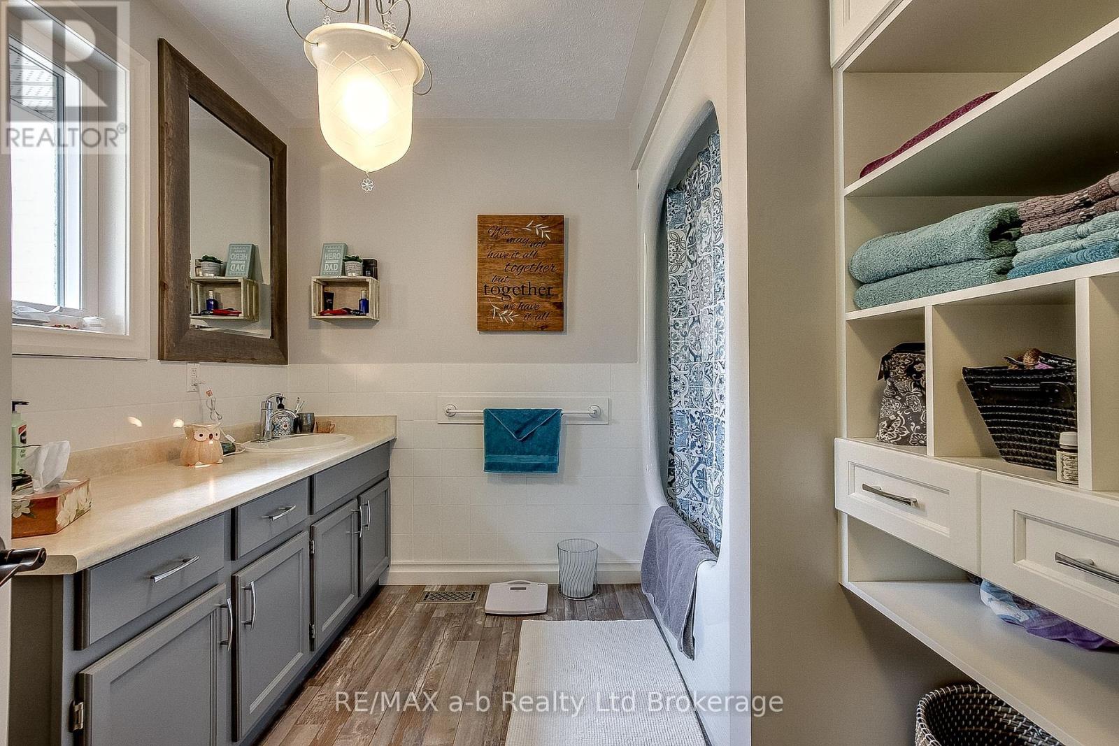 25 Main Street E, Norwich, Ontario  N0J 1P0 - Photo 10 - X12909488