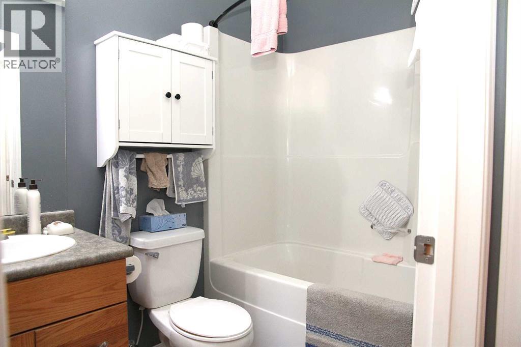 128 2 Avenue Se, Marshall, Saskatchewan  S0M 1R0 - Photo 16 - A2291388