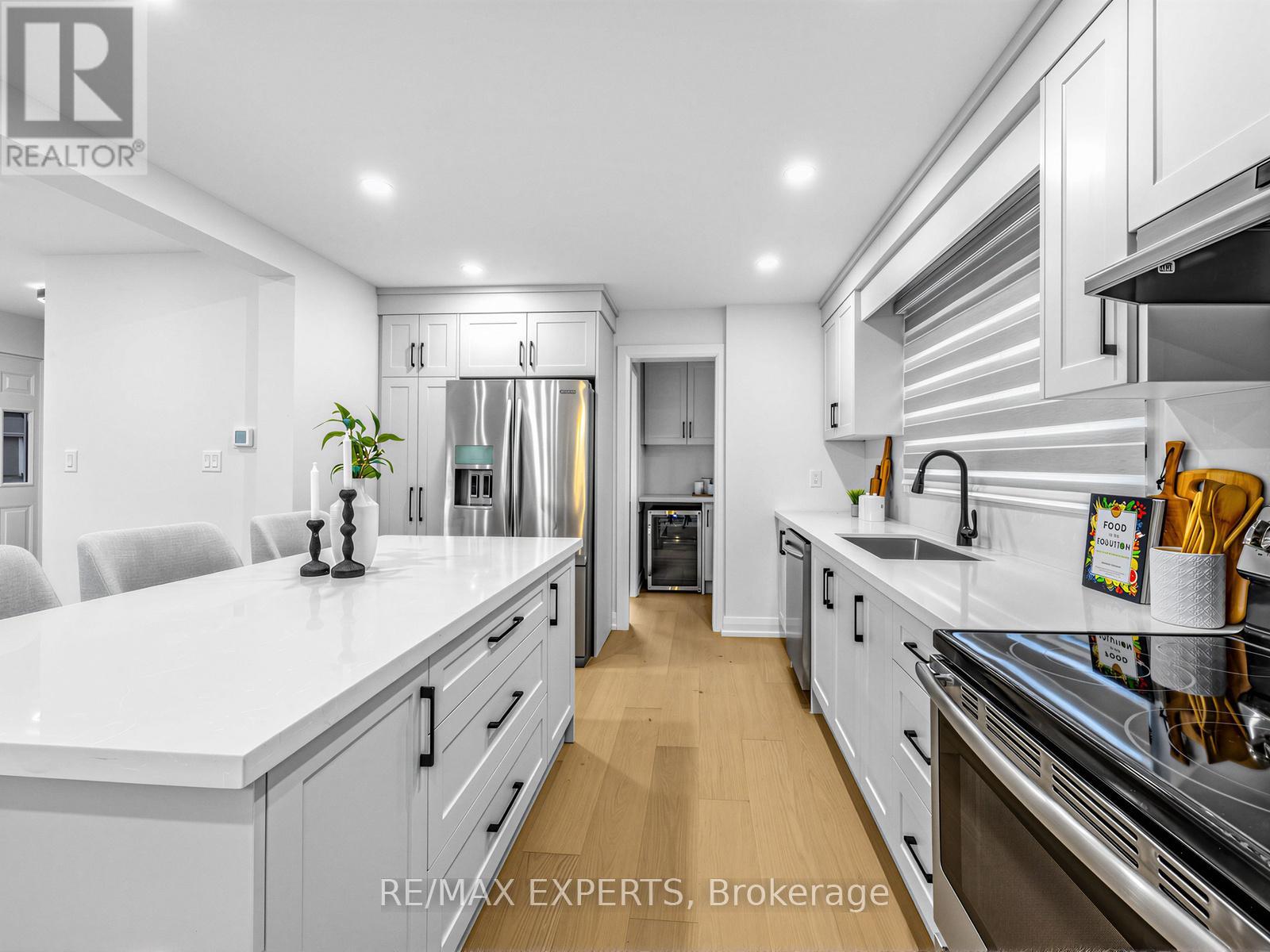 751 Lublin Avenue, Pickering (Bay Ridges), Ontario  L1W 1Z1 - Photo 9 - E12909070